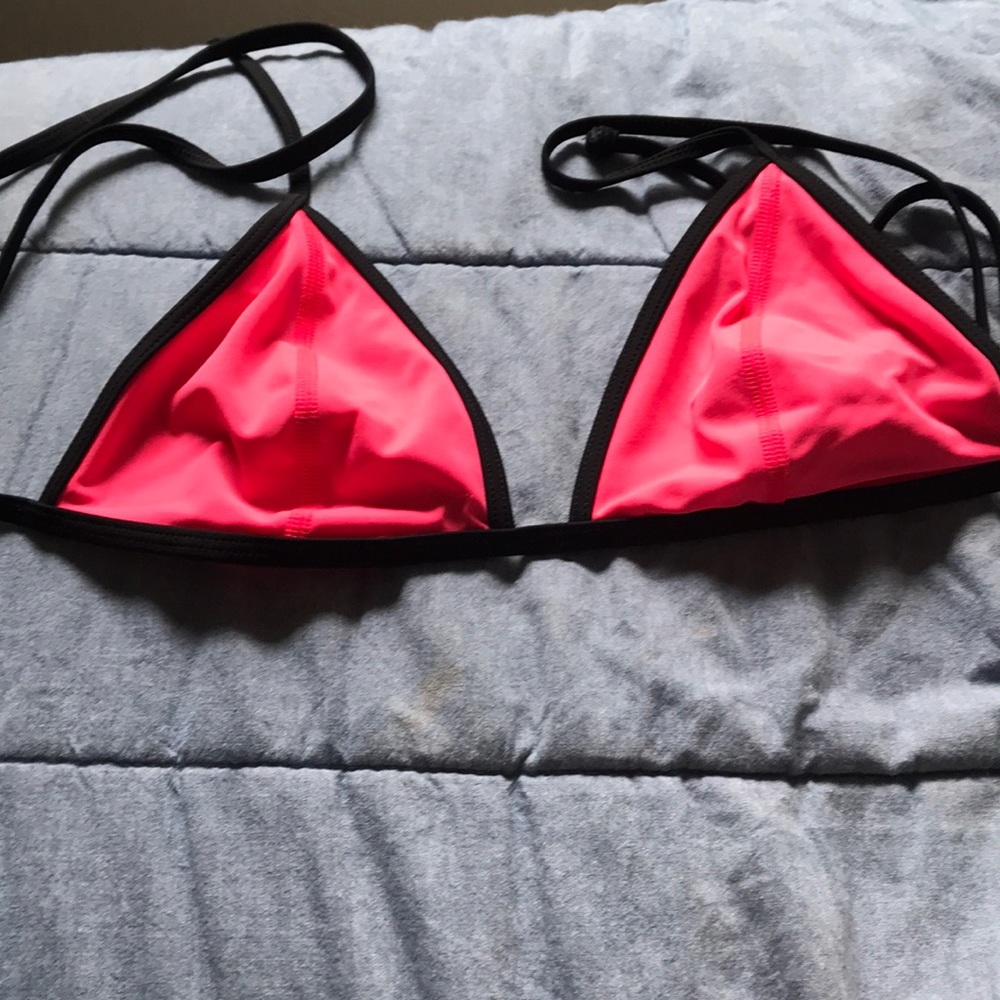 VS pink top